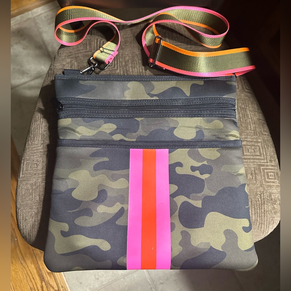 HAUTE SHORE Camouflage Crossbody Bag with Pink and Red Stripe